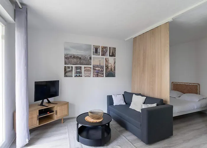 Studio Jador Gare Rer B Le Bourget - Paris Aeroport Charles De Gaulle